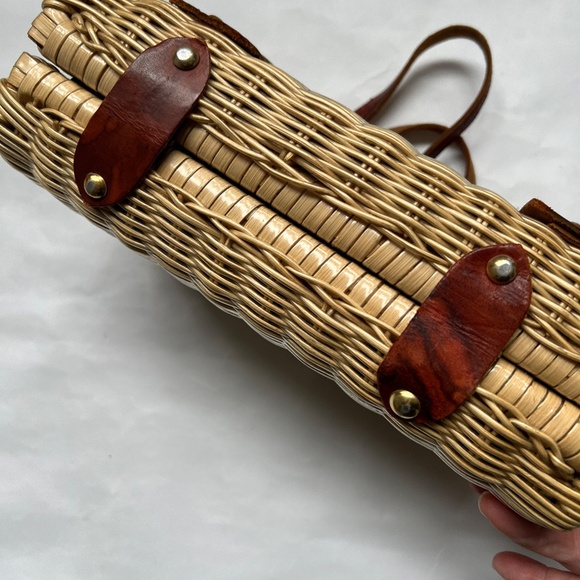 Woven Bag Coated Wicker Leather Straps Handbag Double Handles 11" x  6" x 3" - Picture 5 of 5